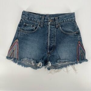 Cracker Button Fly Cut Off Embroidered Denim Jean Shorts Size 28 Women's